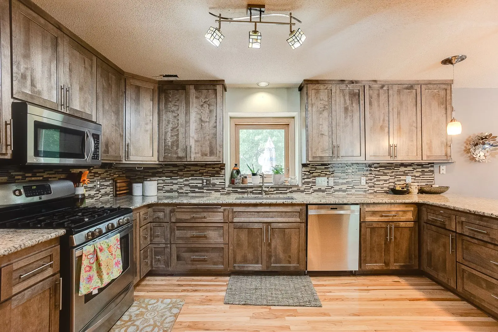 17187-Jordan-Ct-After-006